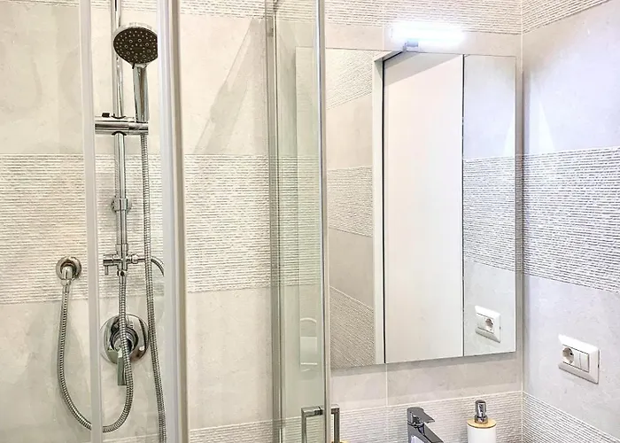 Metro Ponte Lungo Appartement